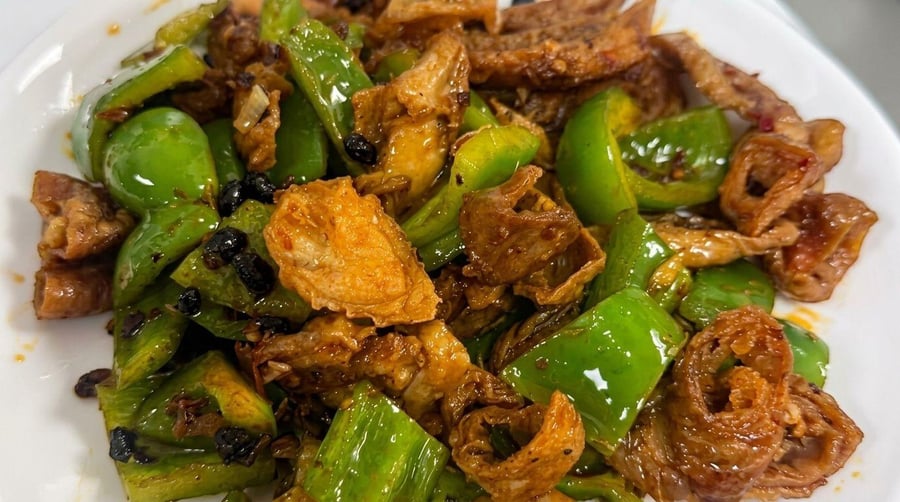 Pork Intestine Lalala Spicy Dry Pot